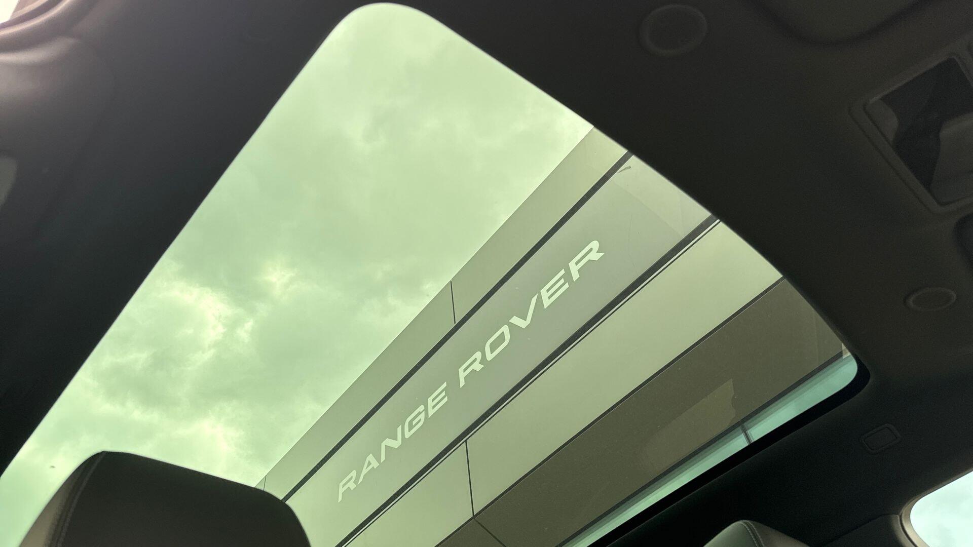 Land Rover Range Rover Evoque view 22