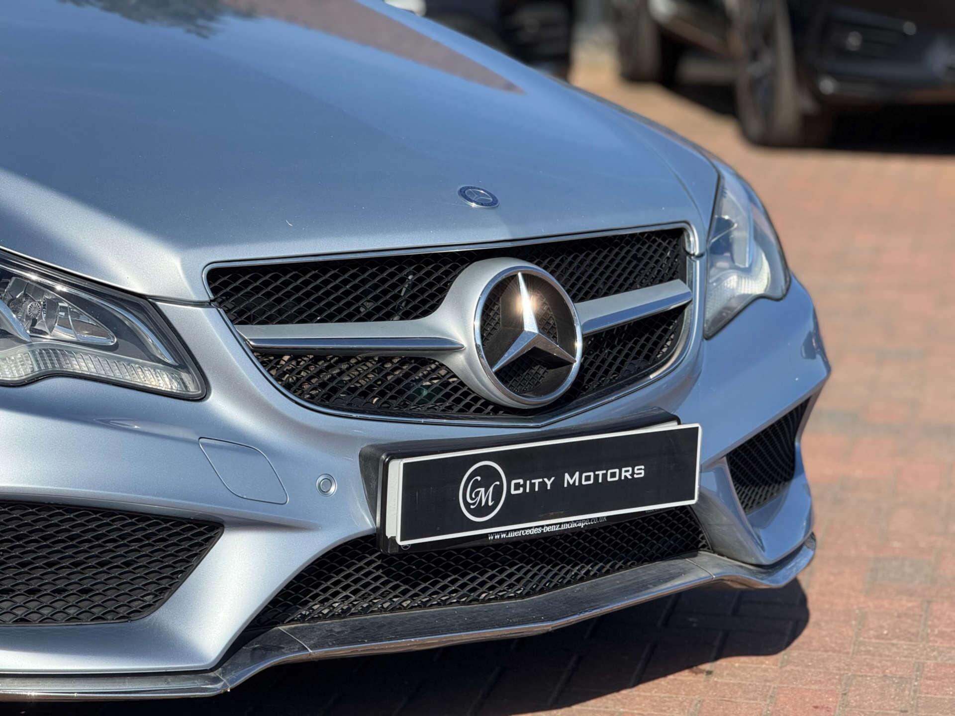 Mercedes-Benz E-Class view 14