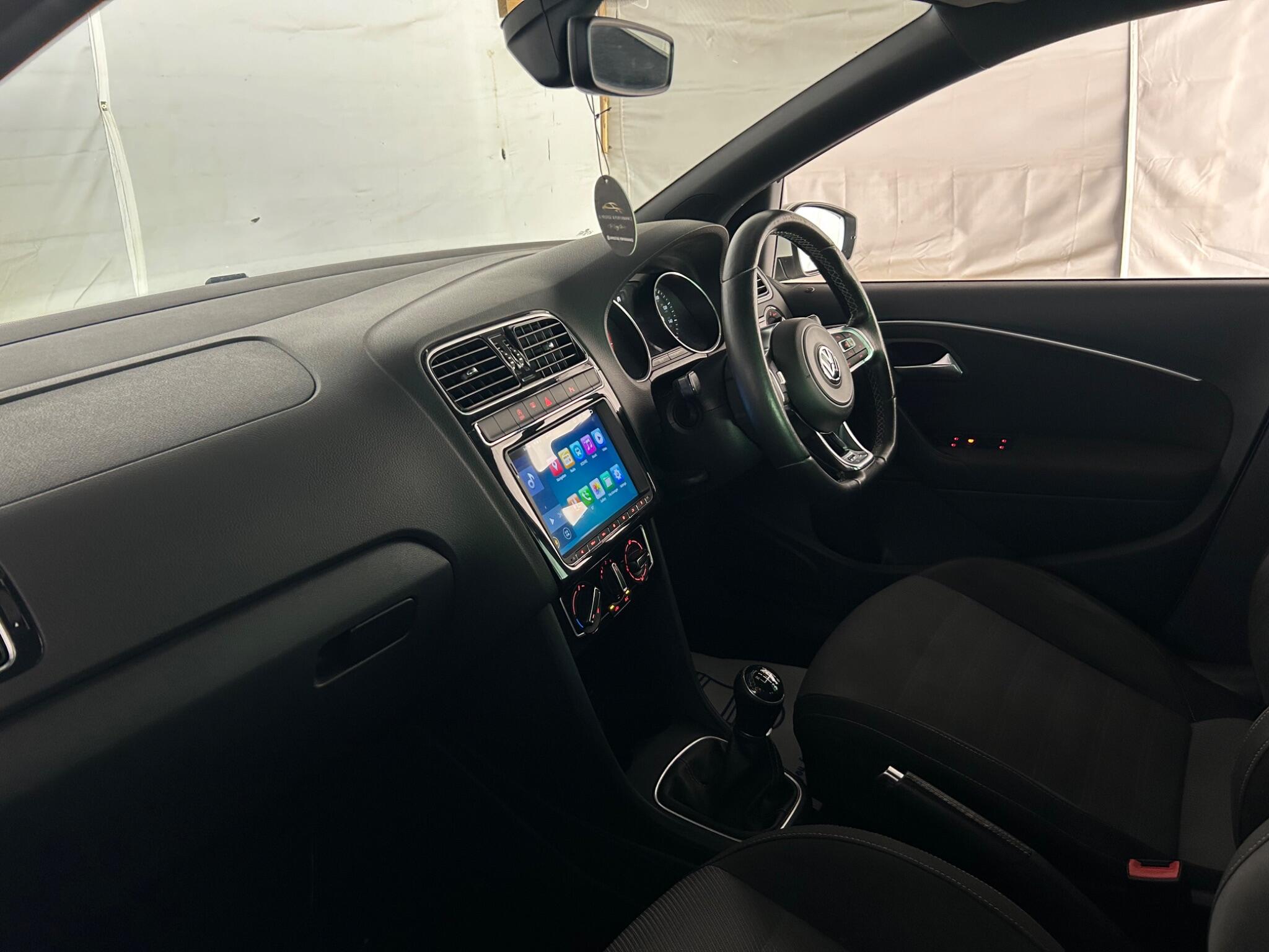 Volkswagen Polo view 19