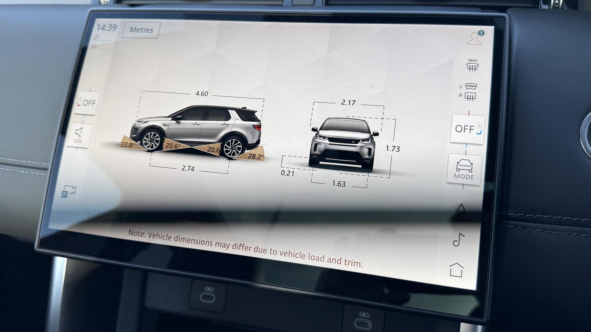 Land Rover Discovery Sport view 39