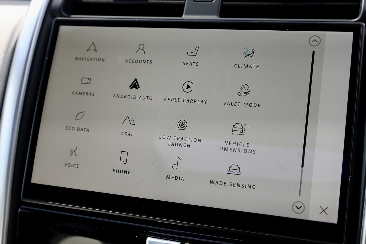 Land Rover Discovery 3 view 18