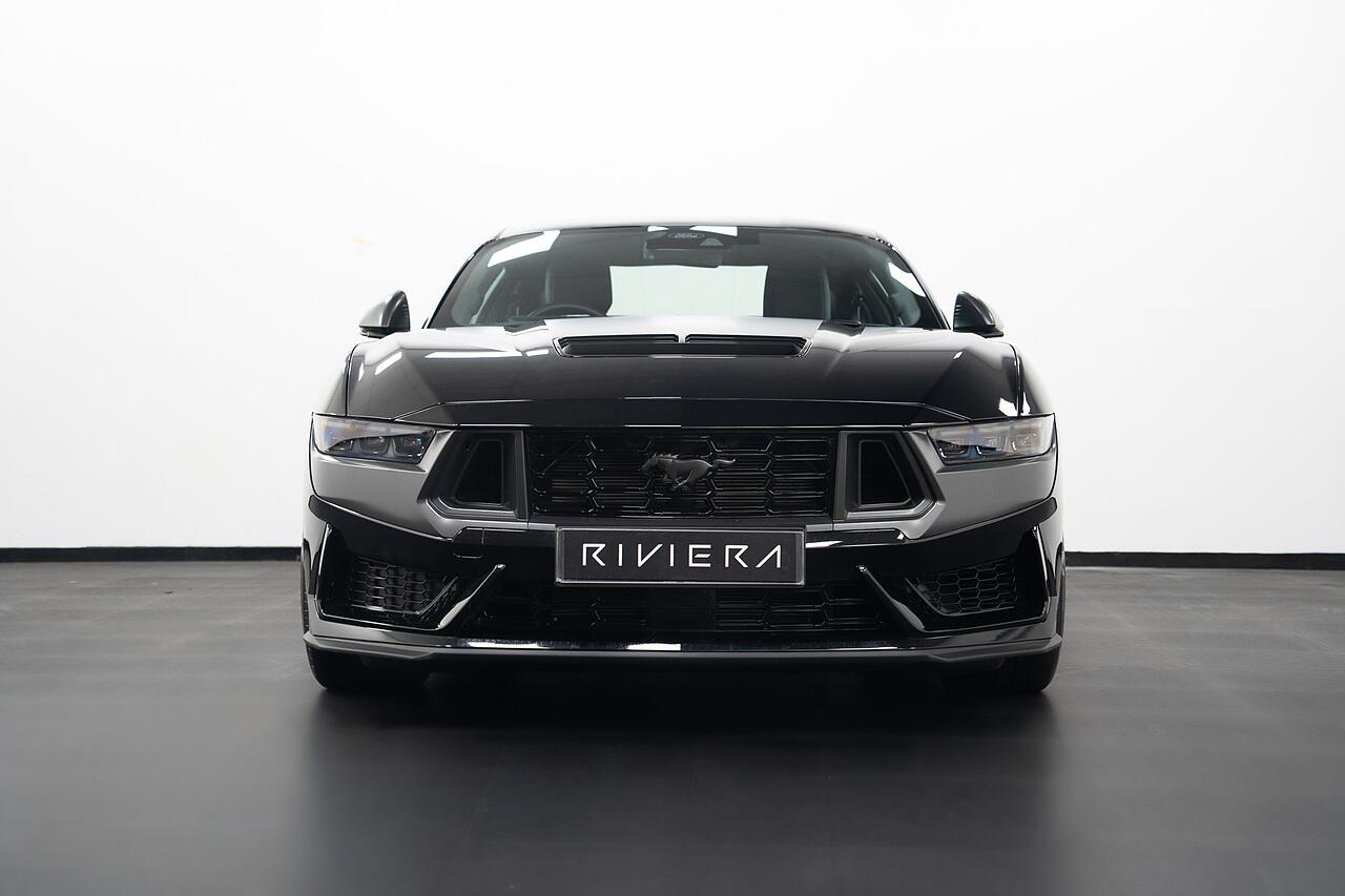 Ford Mustang view 21