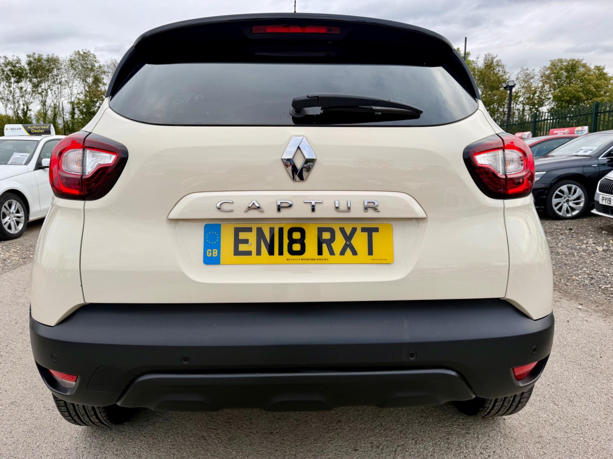 Renault Captur view 16
