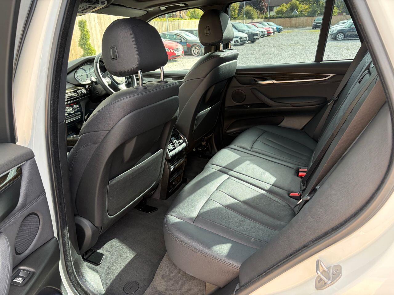 BMW X5 view 23