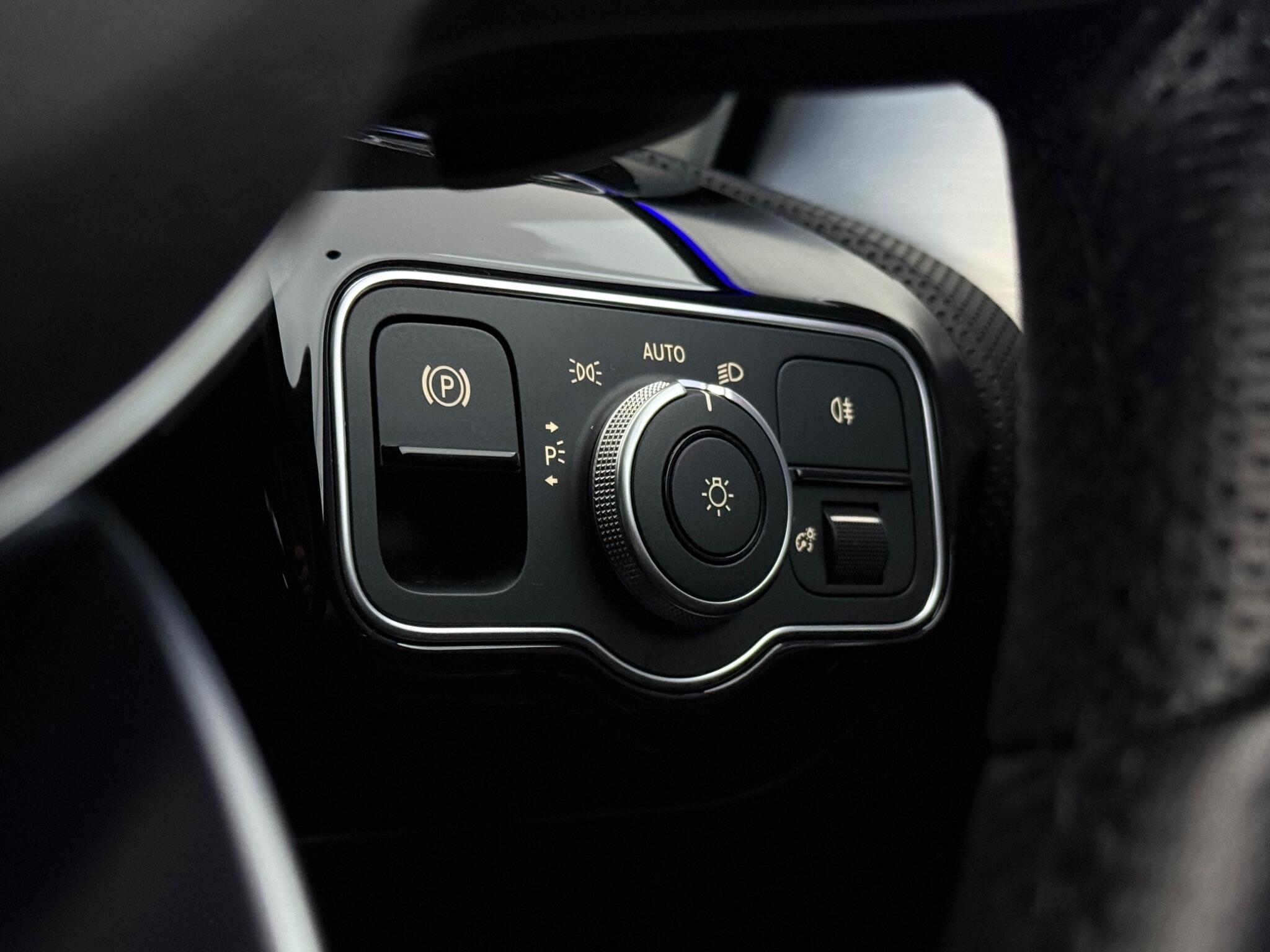 Mercedes-Benz CLA view 20