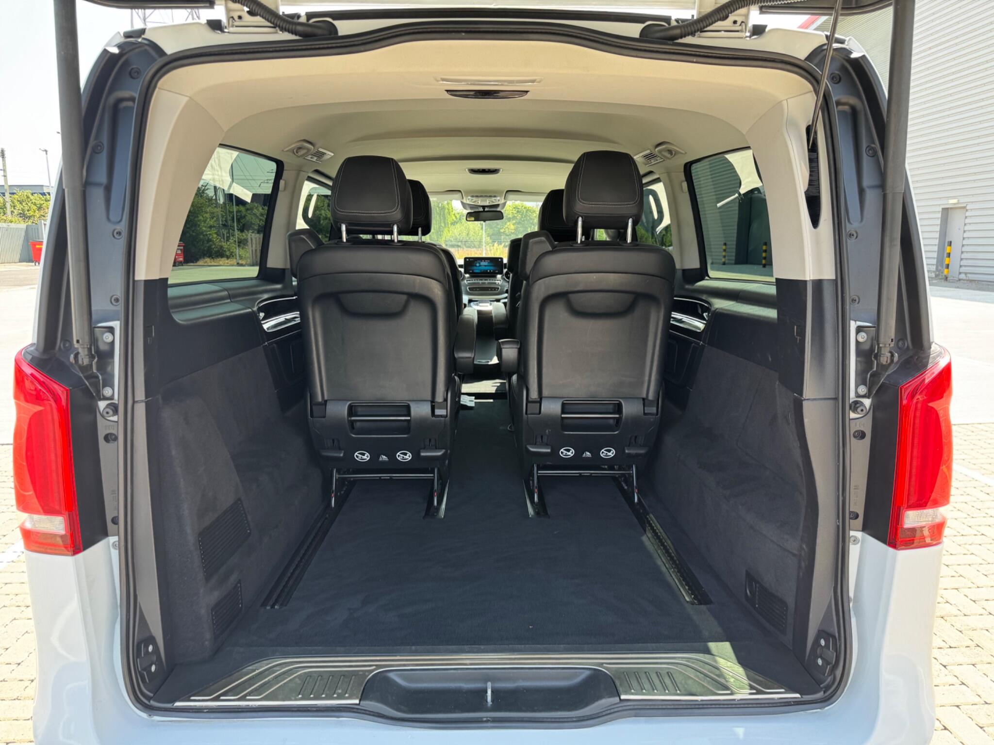Mercedes-Benz V Class view 46