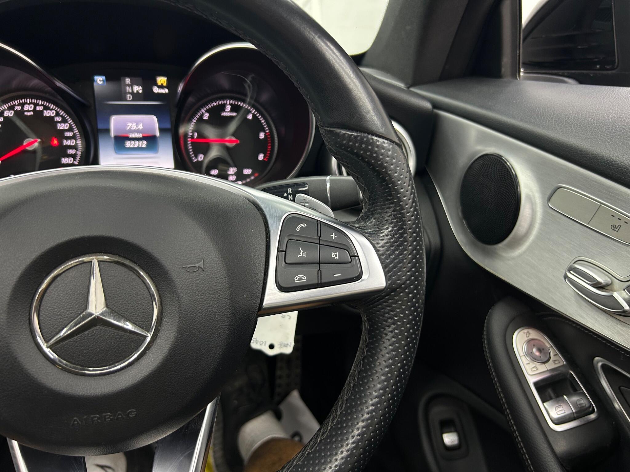 Mercedes-Benz C-Class view 39