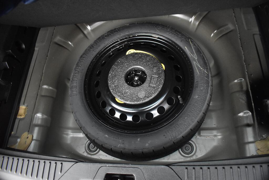 Ford Focus view 47