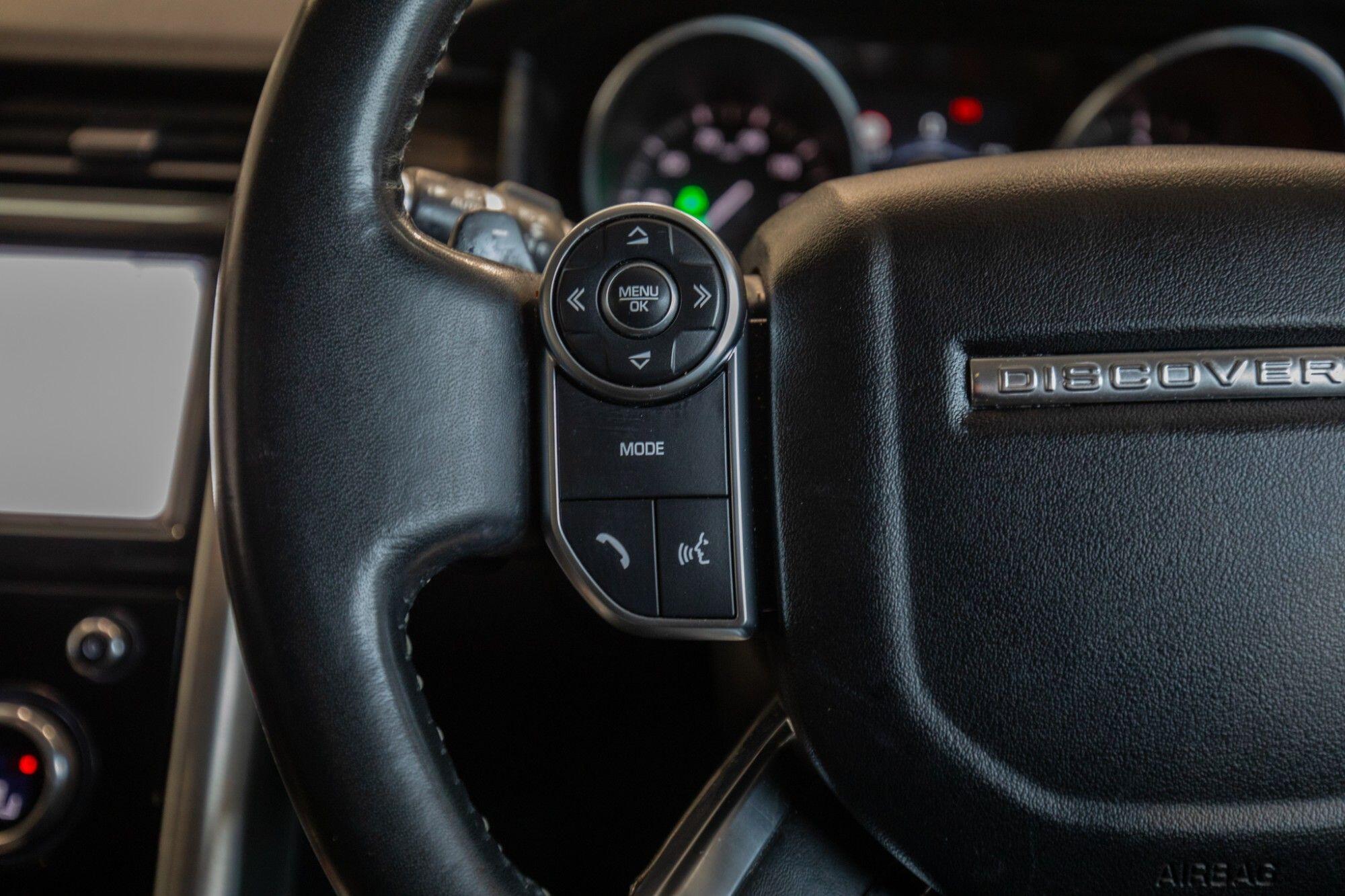 Land Rover Discovery view 18