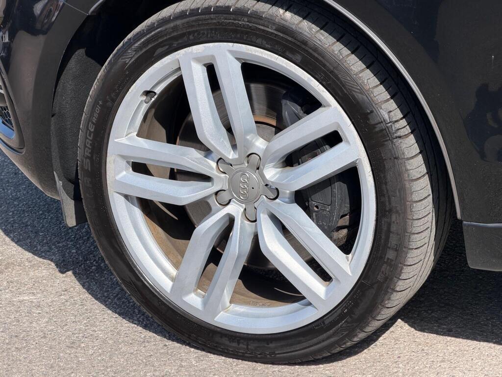 Audi SQ5 view 50