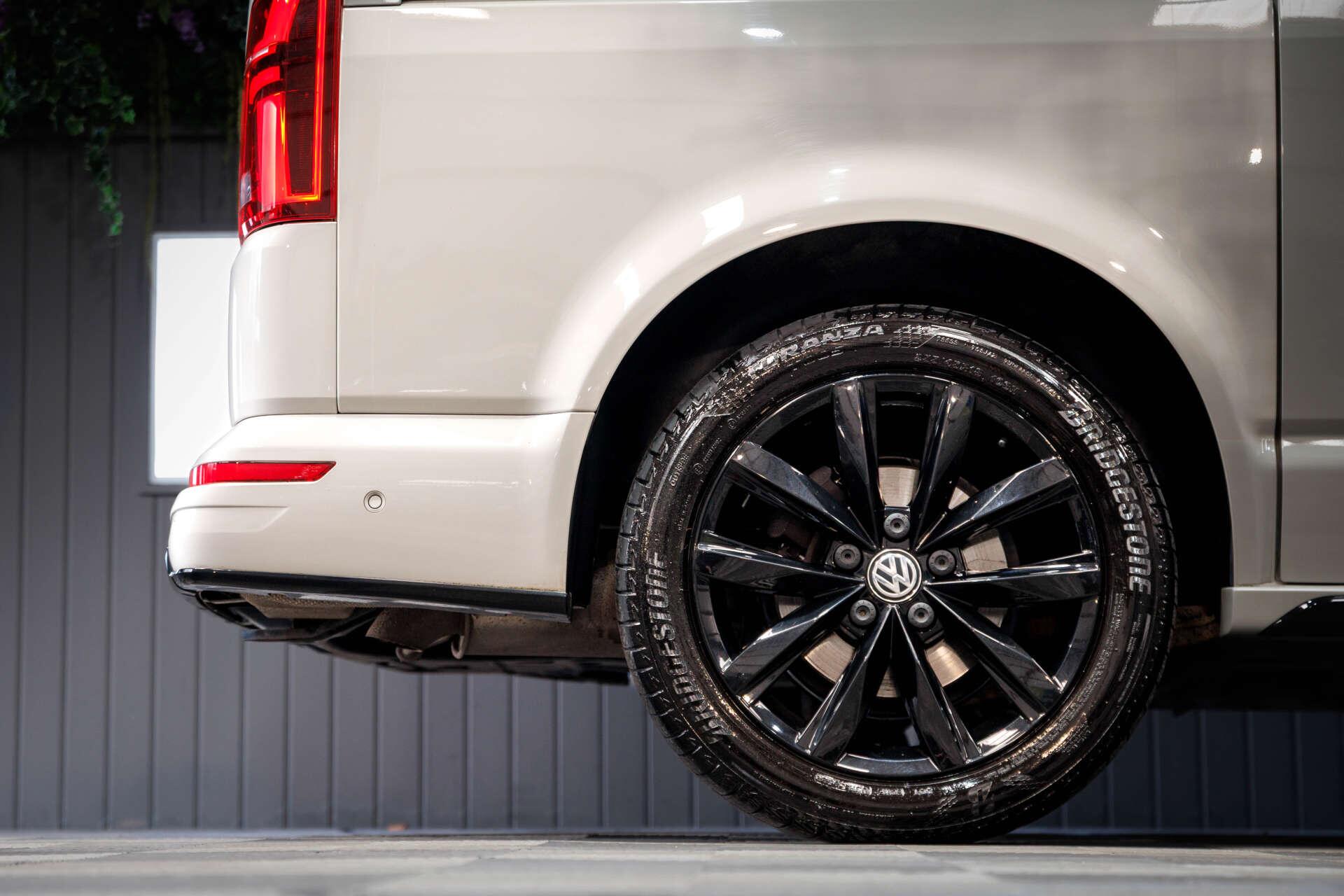 Volkswagen California view 6