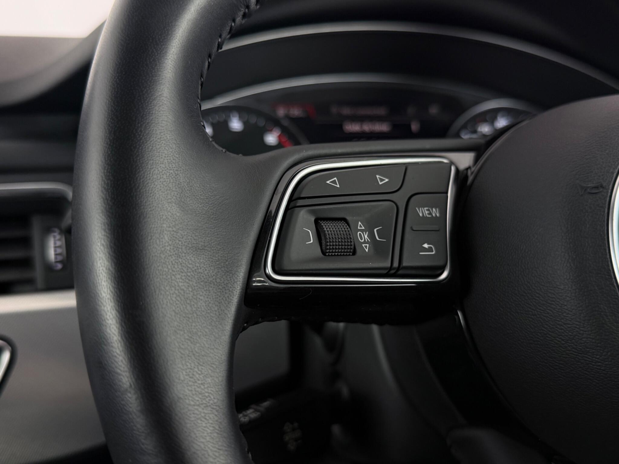 Audi A5 view 11