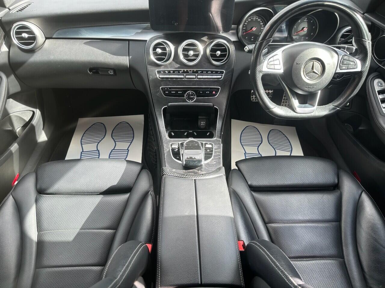 Mercedes-Benz C-Class view 22