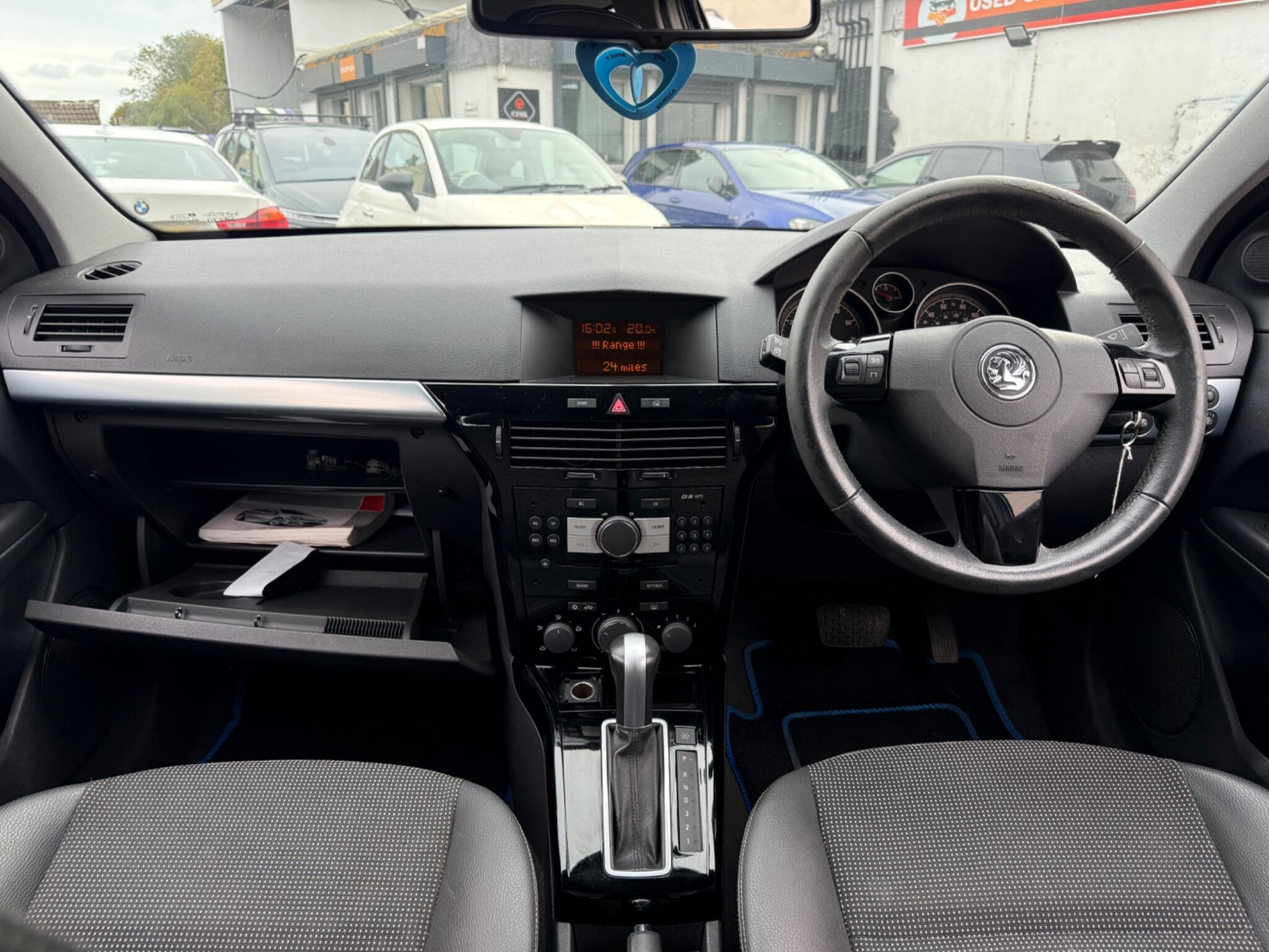 Vauxhall Astra - Image 42
