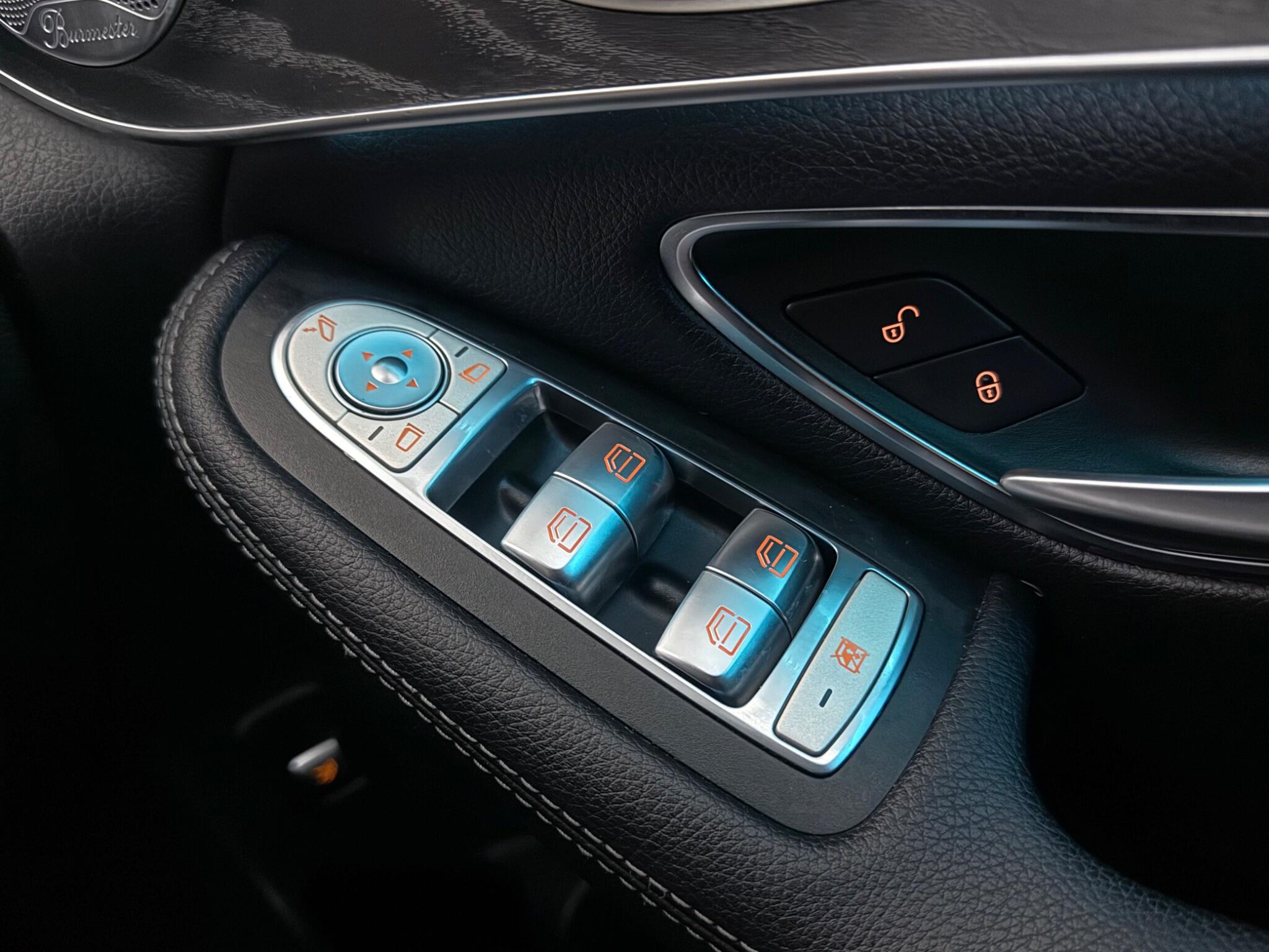 Mercedes-Benz GLC view 19