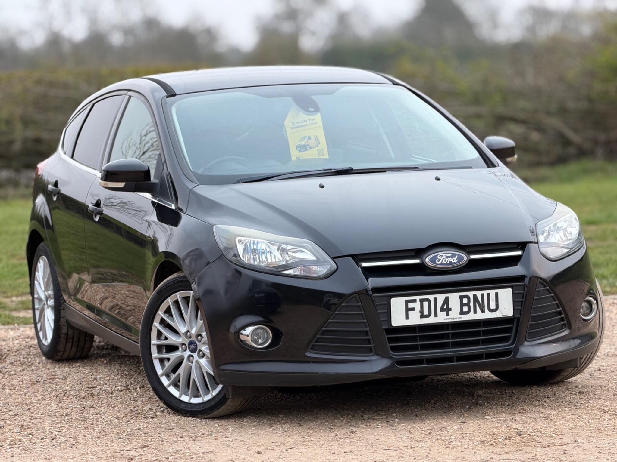 2014 Ford Focus 1.6 TDCi Zetec Euro 5 (s/s) 5dr image 5