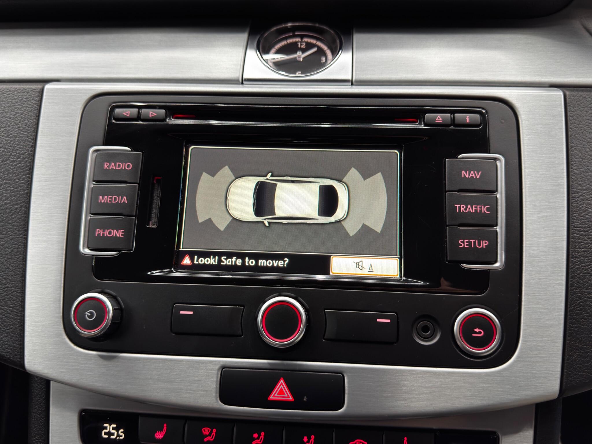 Volkswagen CC view 34