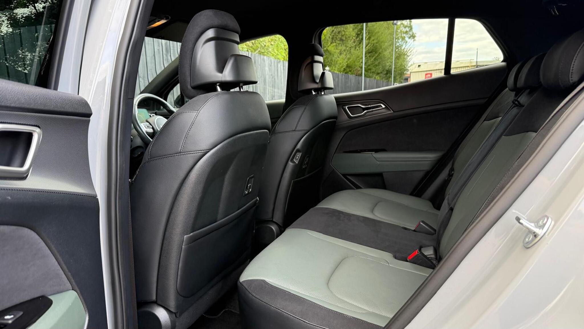 Kia Sportage view 28