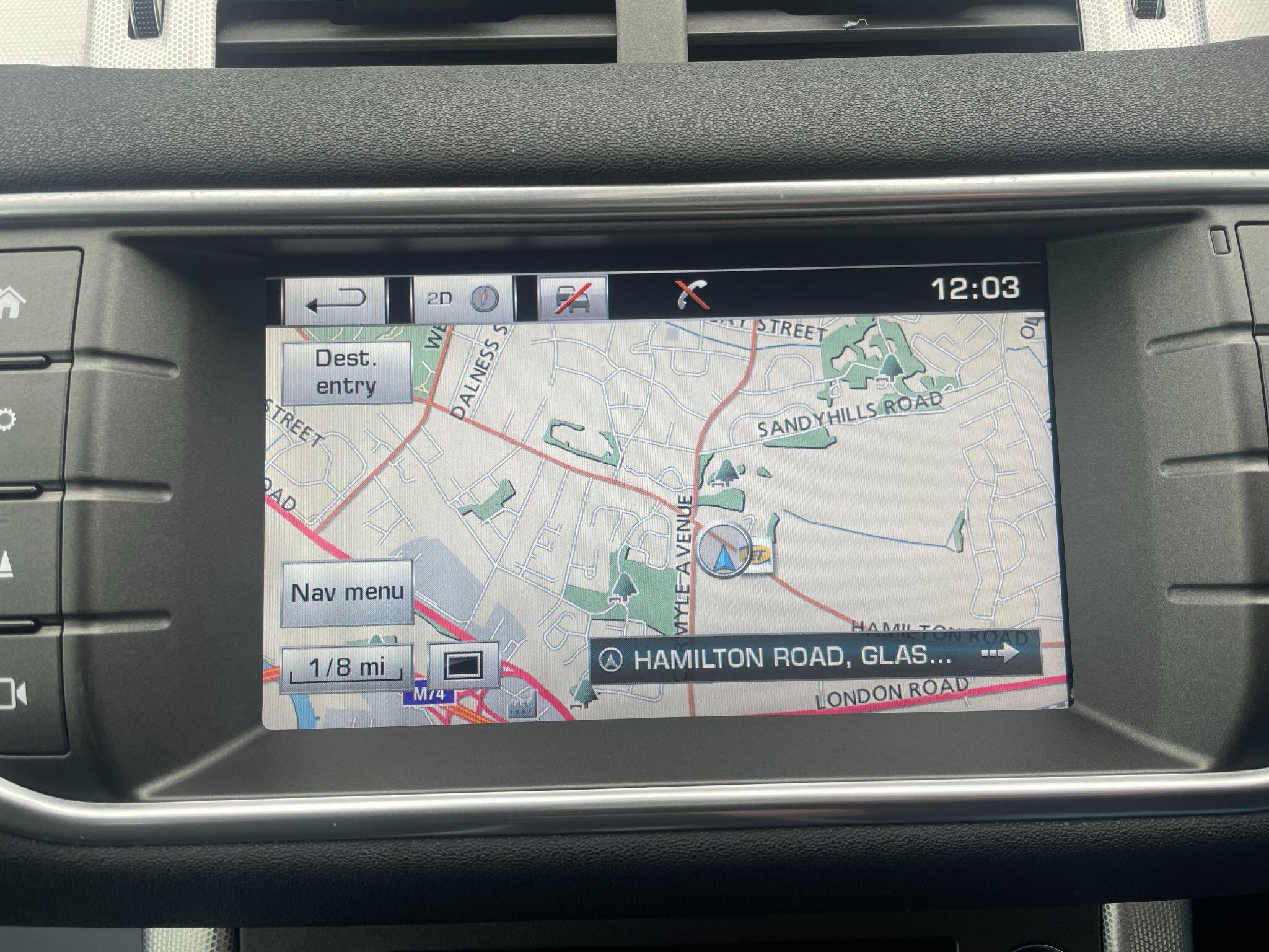 Land Rover Range Rover Evoque view 26