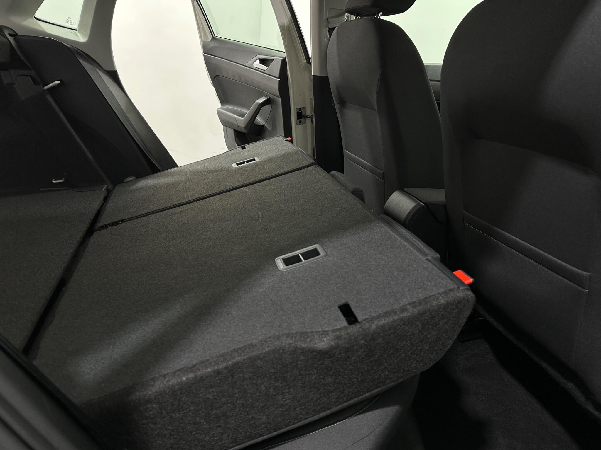 Volkswagen Polo view 44