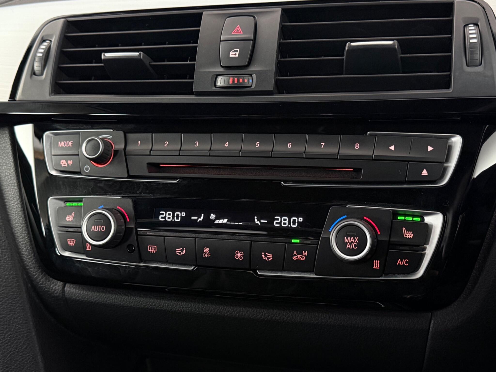 BMW 4 Series view 18