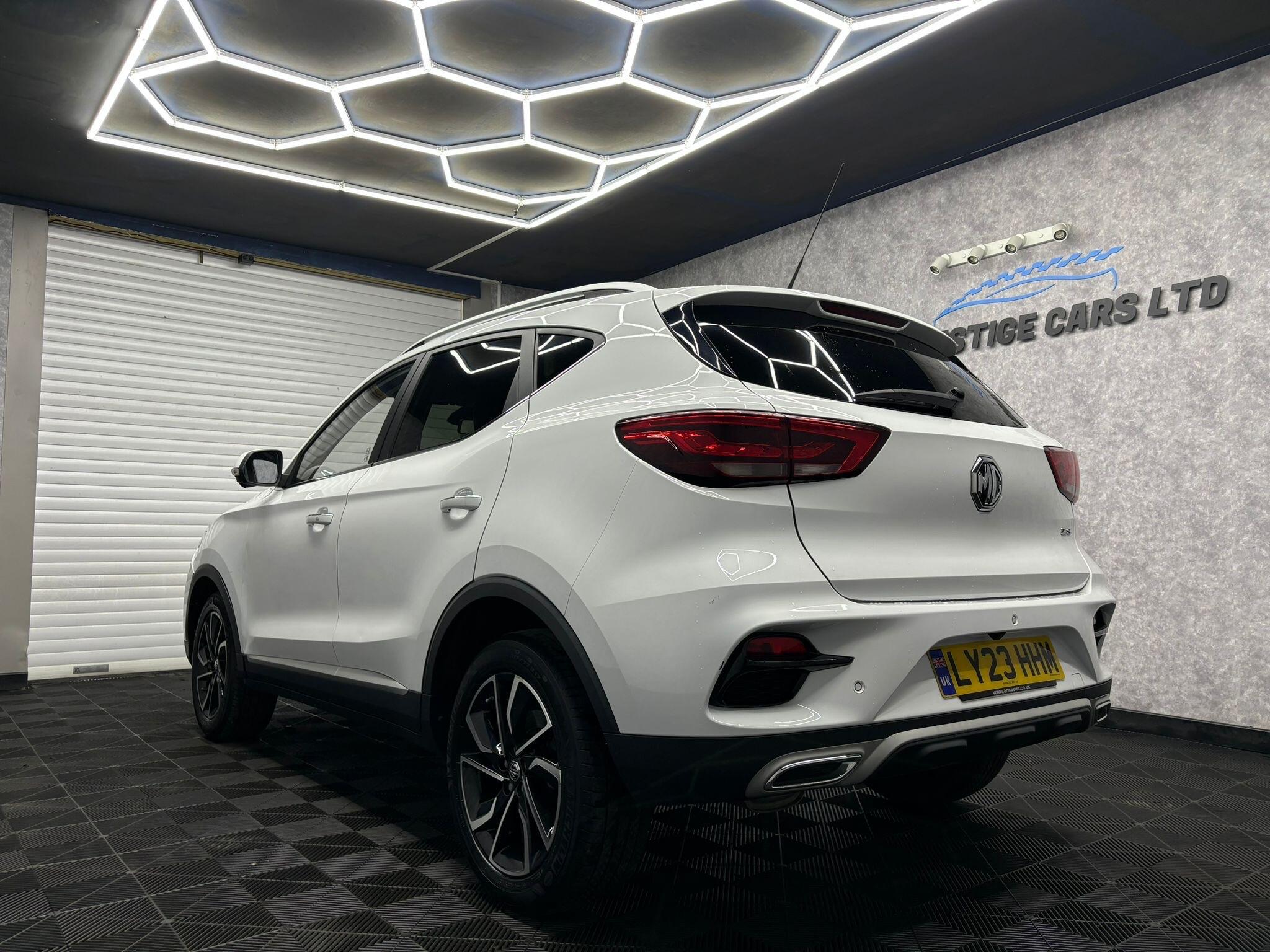 MG MG ZS view 4