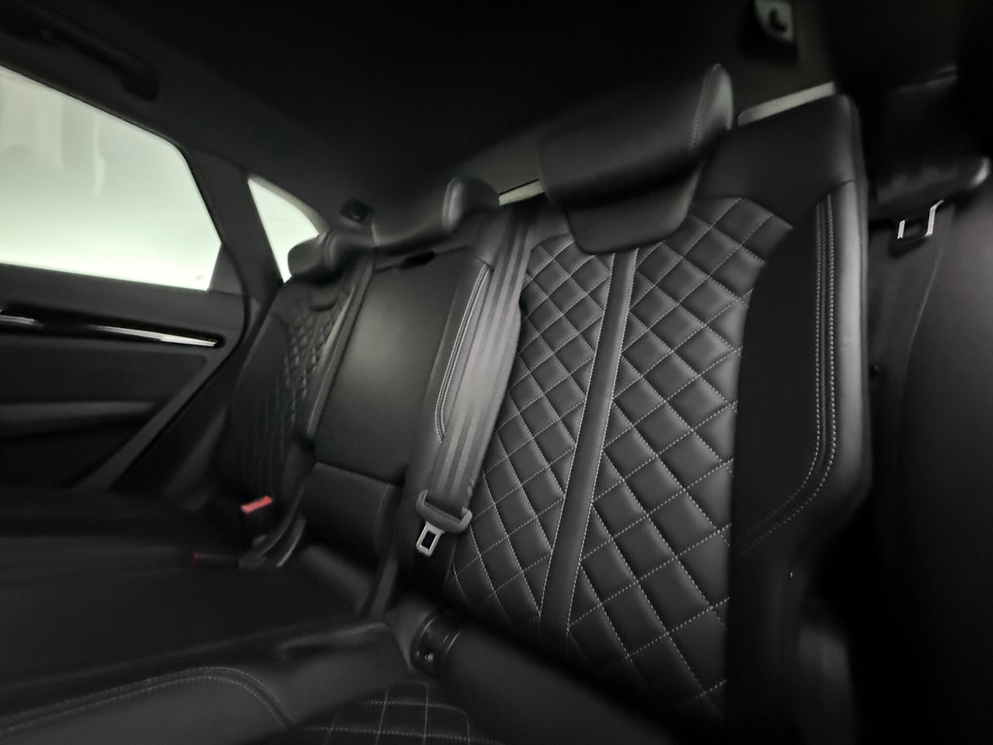 Audi Q5 view 31