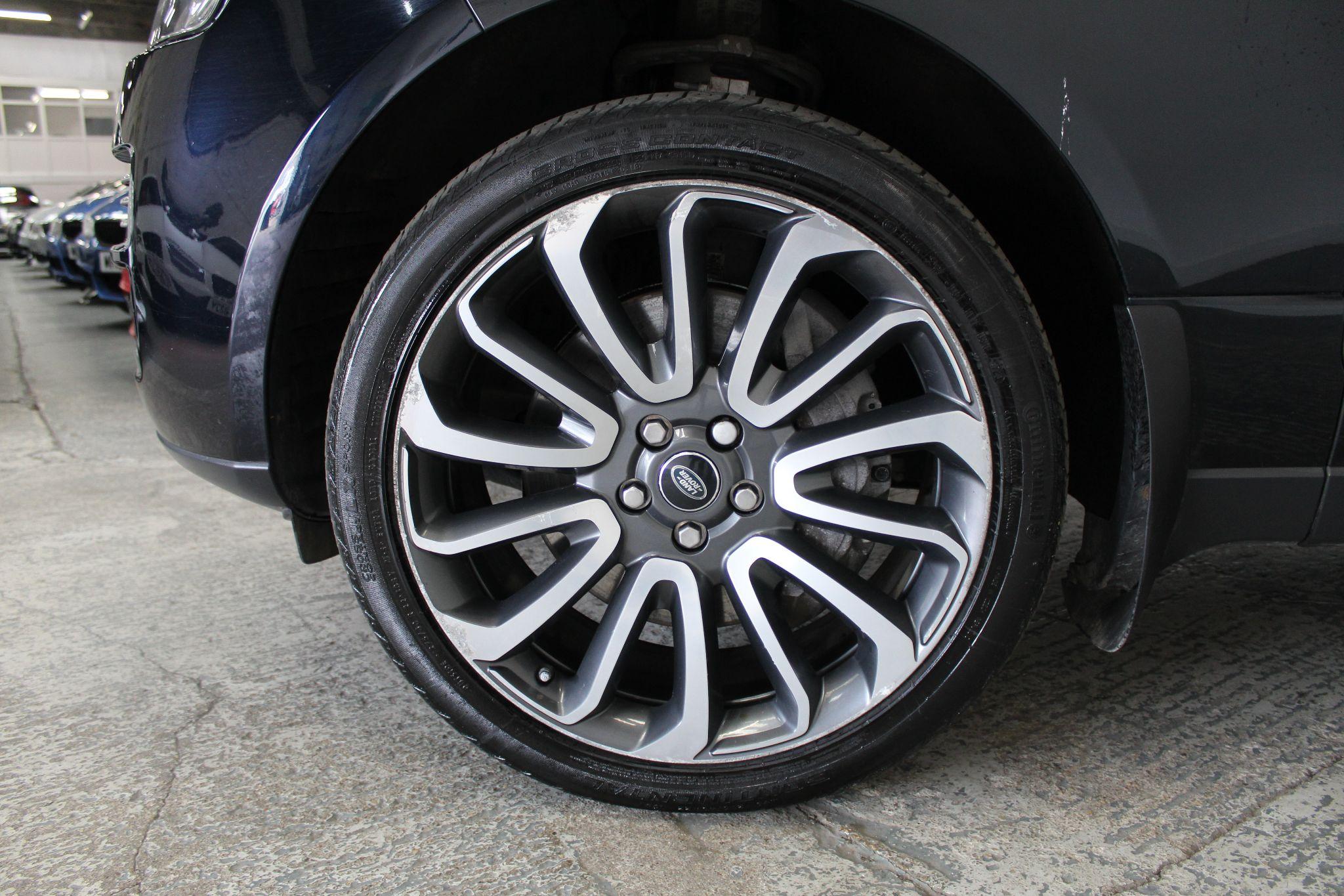 Land Rover Range Rover view 72