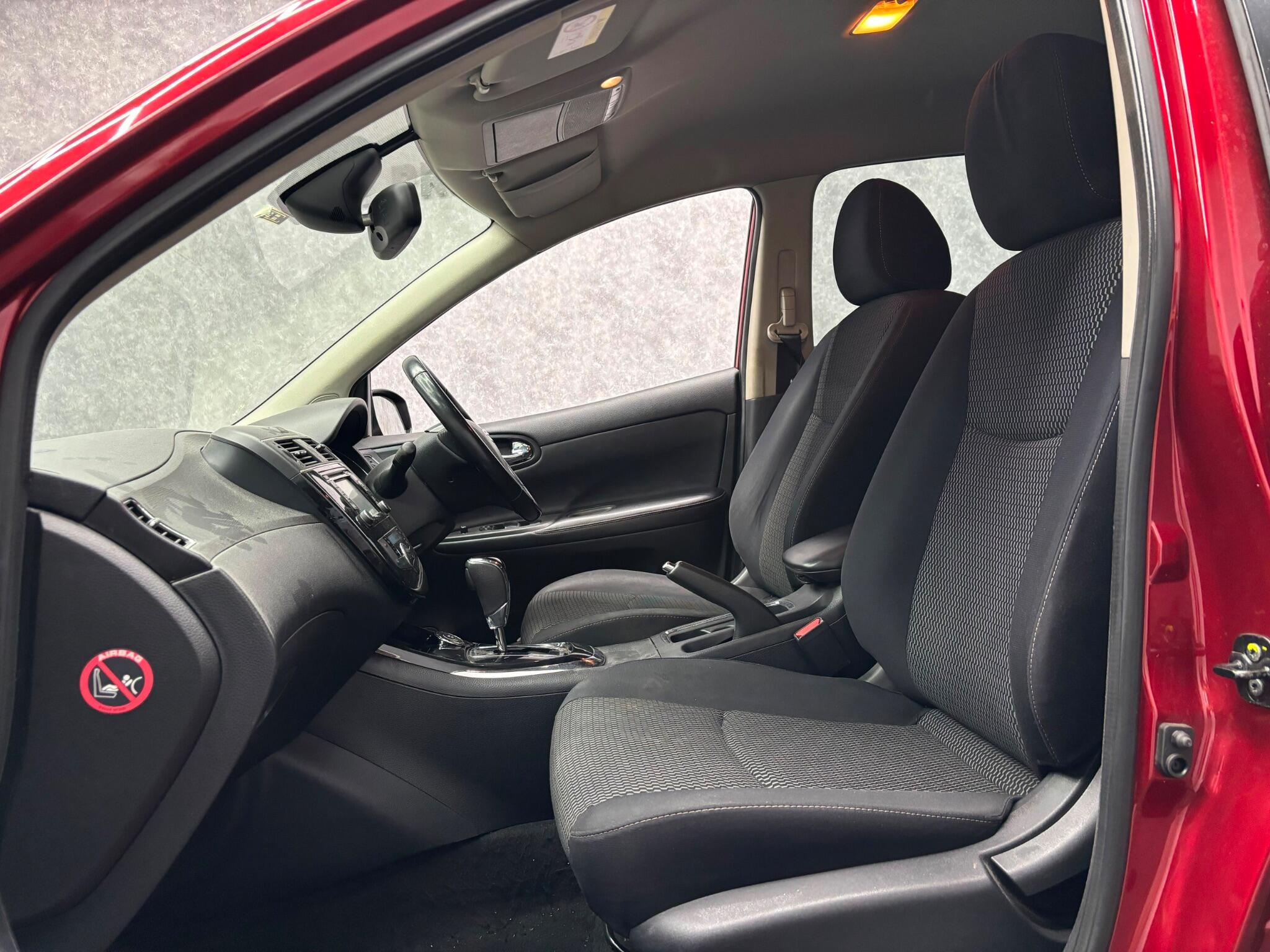 Nissan Pulsar view 5