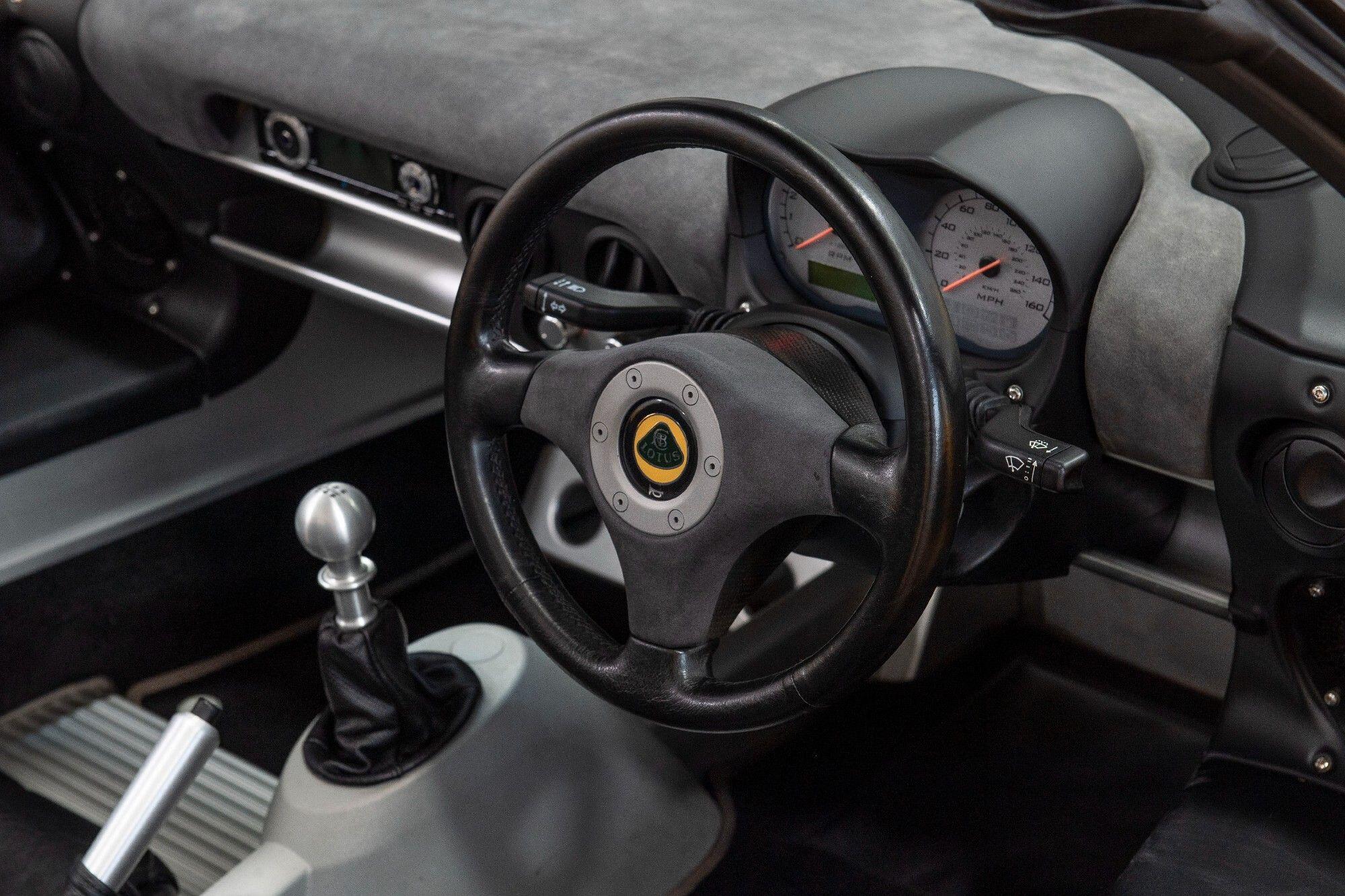 Lotus Elise view 14