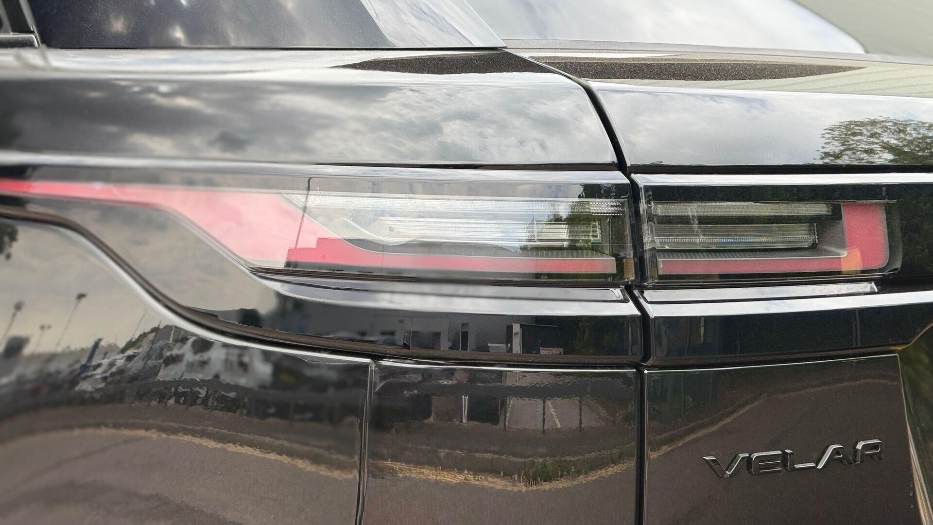 Land Rover Range Rover Velar view 20