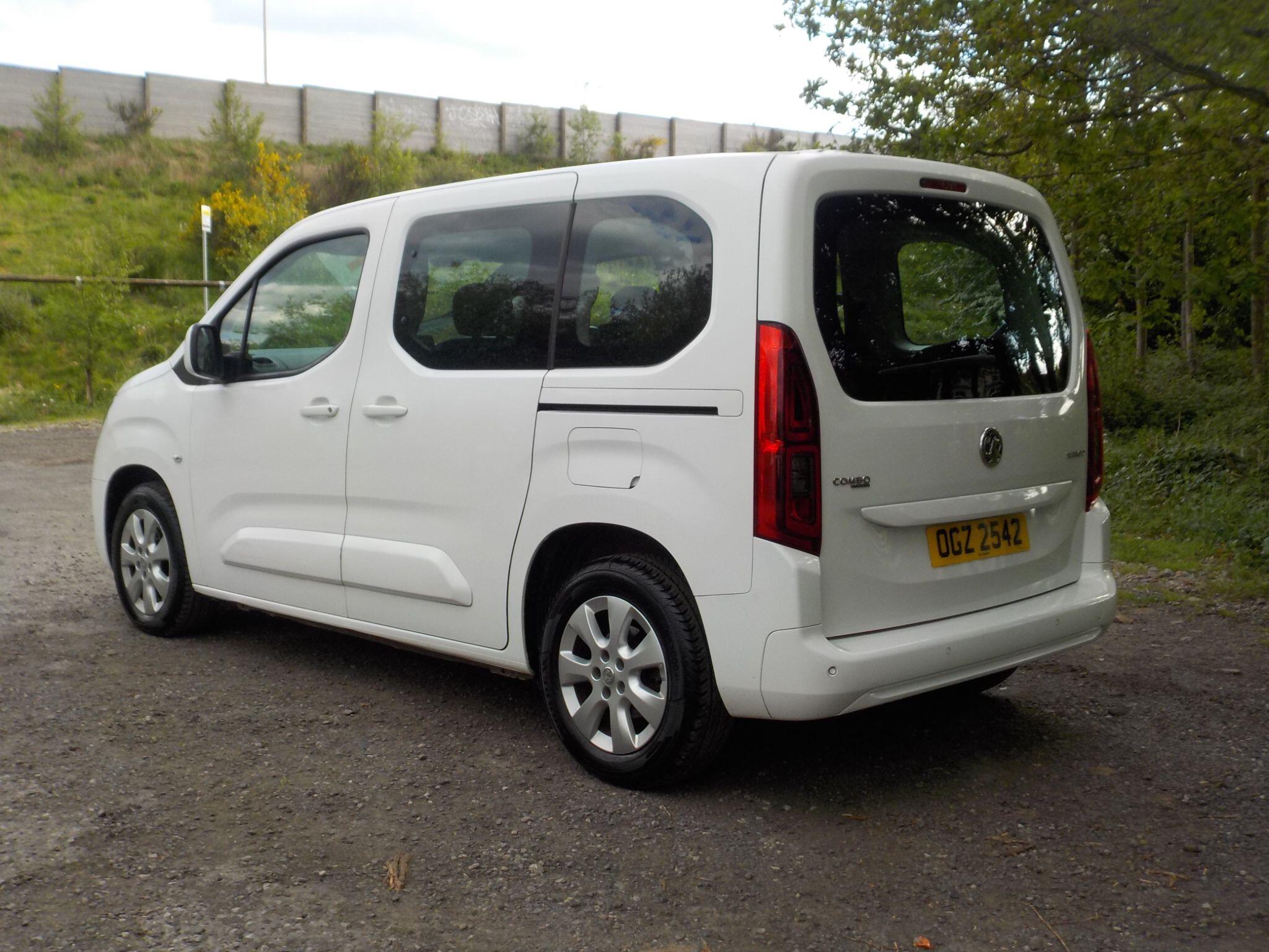 Vauxhall Combo Life 1.5 Turbo D BlueInjection Energy Euro 6 (s/s) 5dr