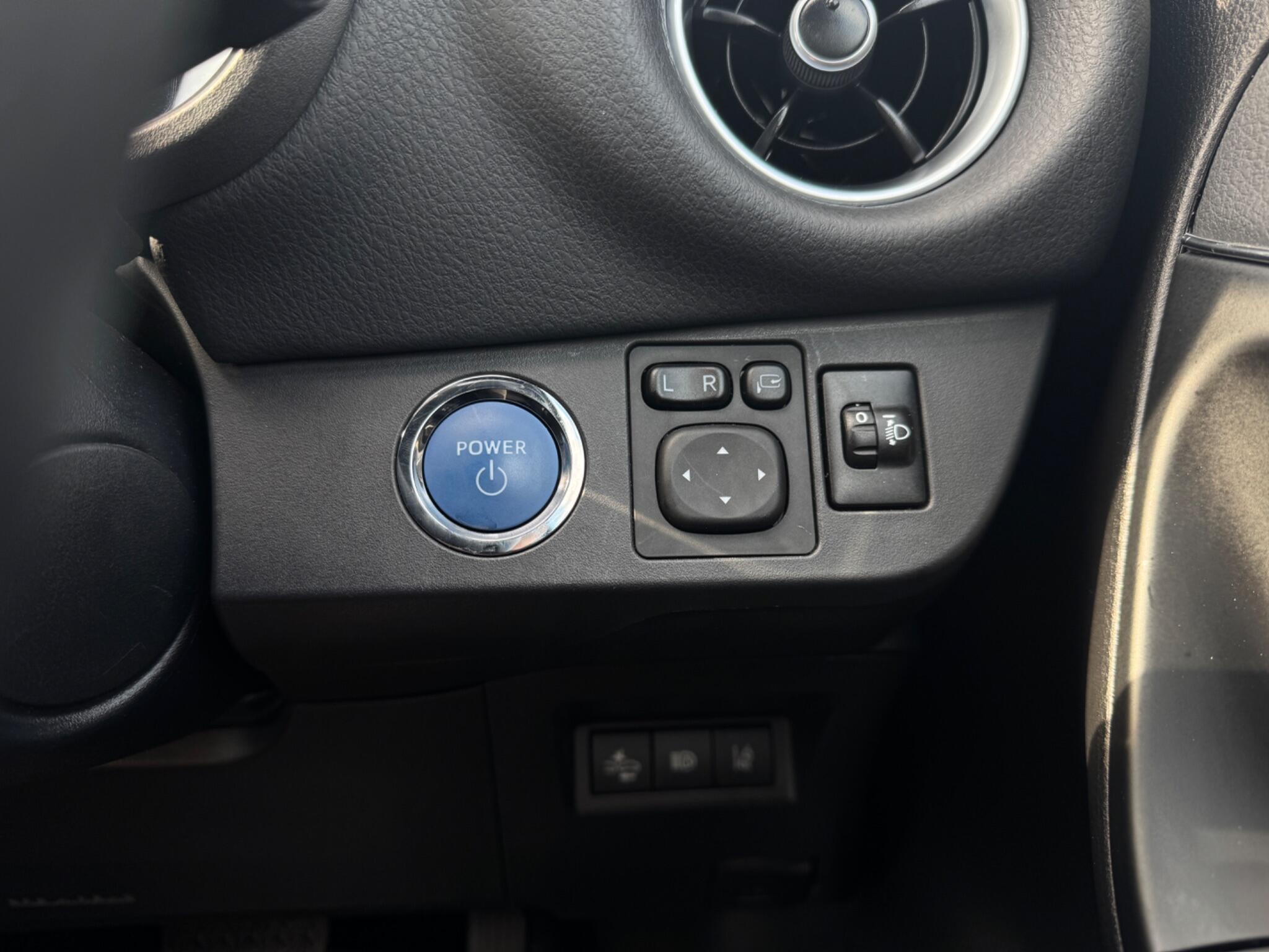 Toyota Yaris view 47