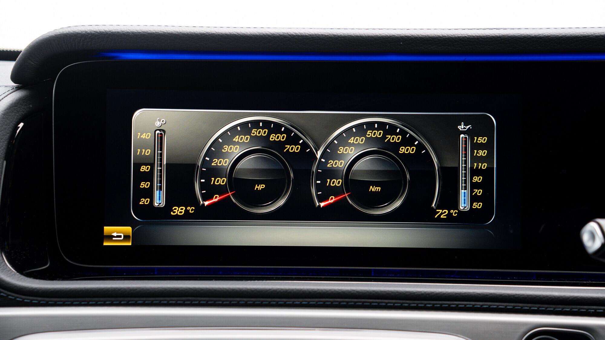 Mercedes-Benz G Class view 32