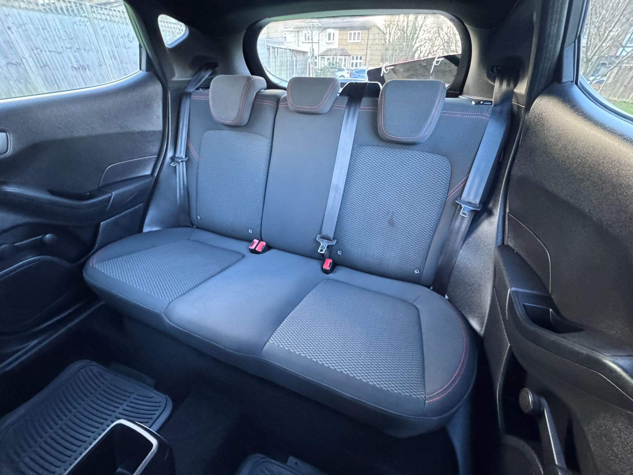 2019 Ford Fiesta 1.0T EcoBoost ST-Line Euro 6 (s/s) 5dr • 46,000 miles image 21