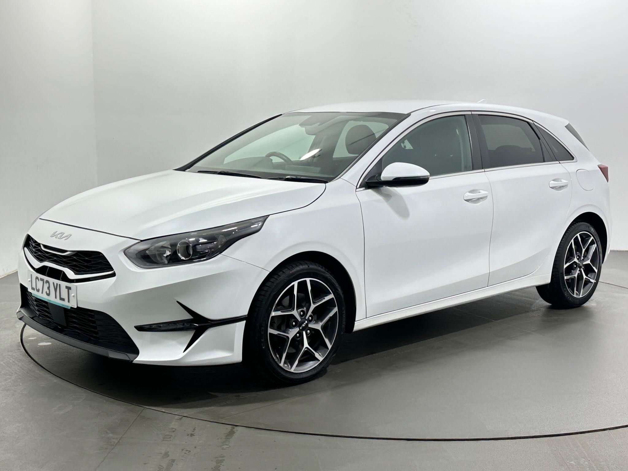 Kia Ceed view 4