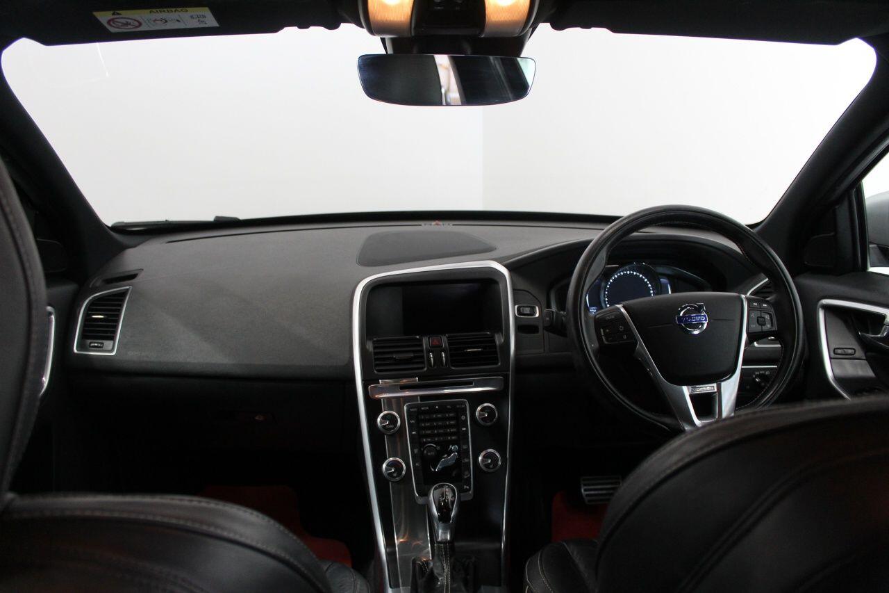 Volvo XC60 view 32