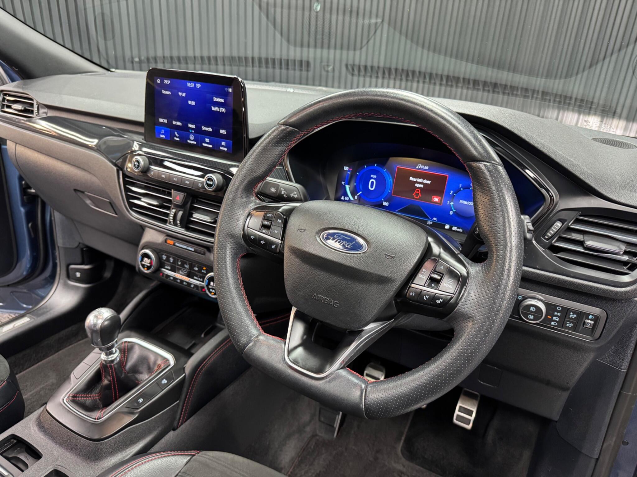 Ford Kuga view 37