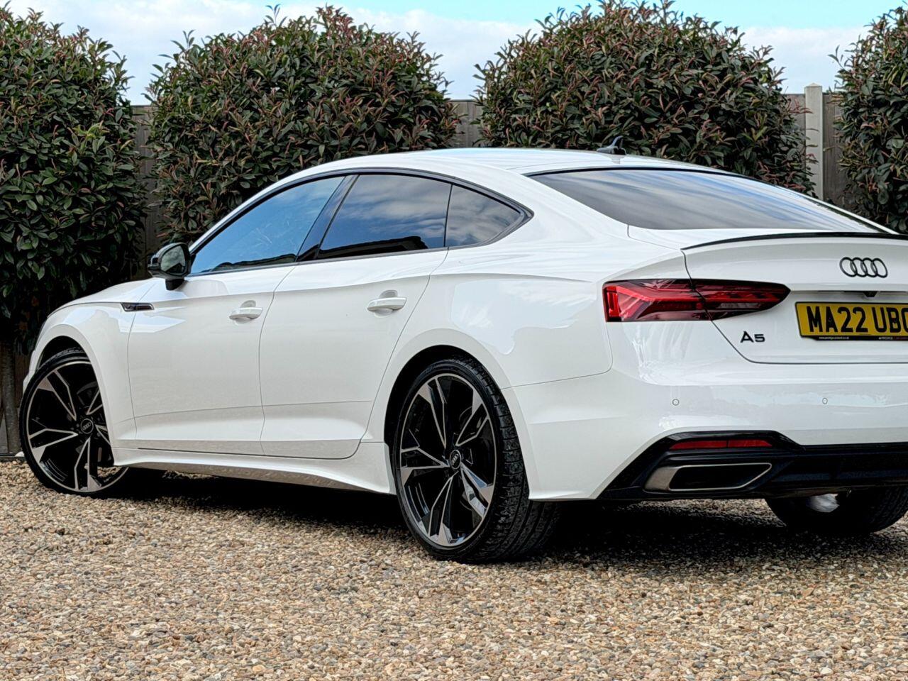 Audi A5 view 4
