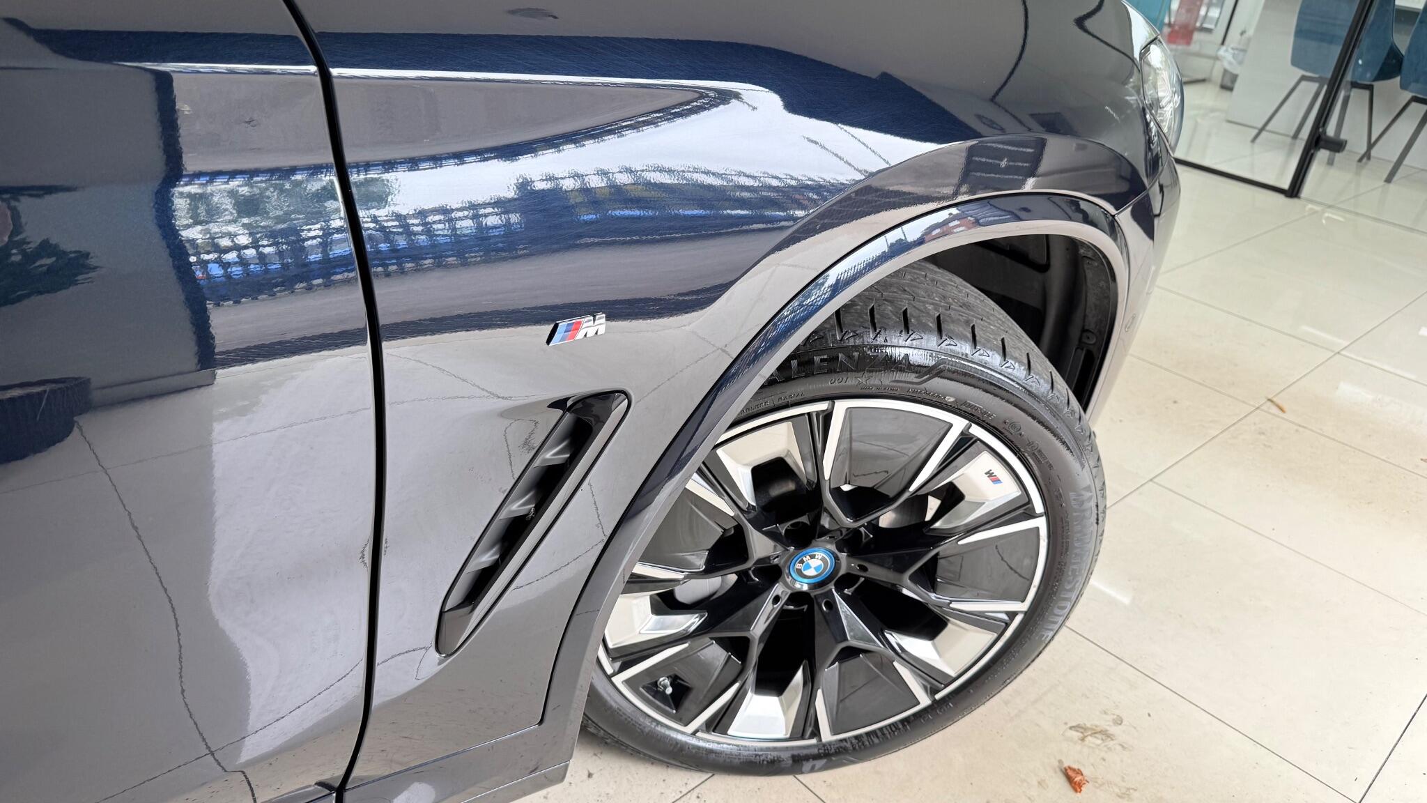 BMW Ix3 view 28