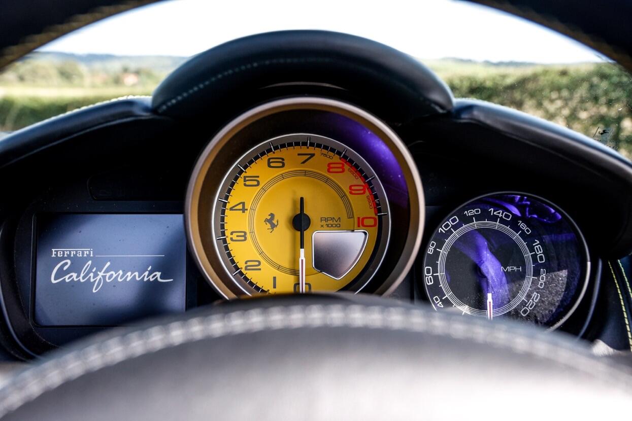 Ferrari California view 12