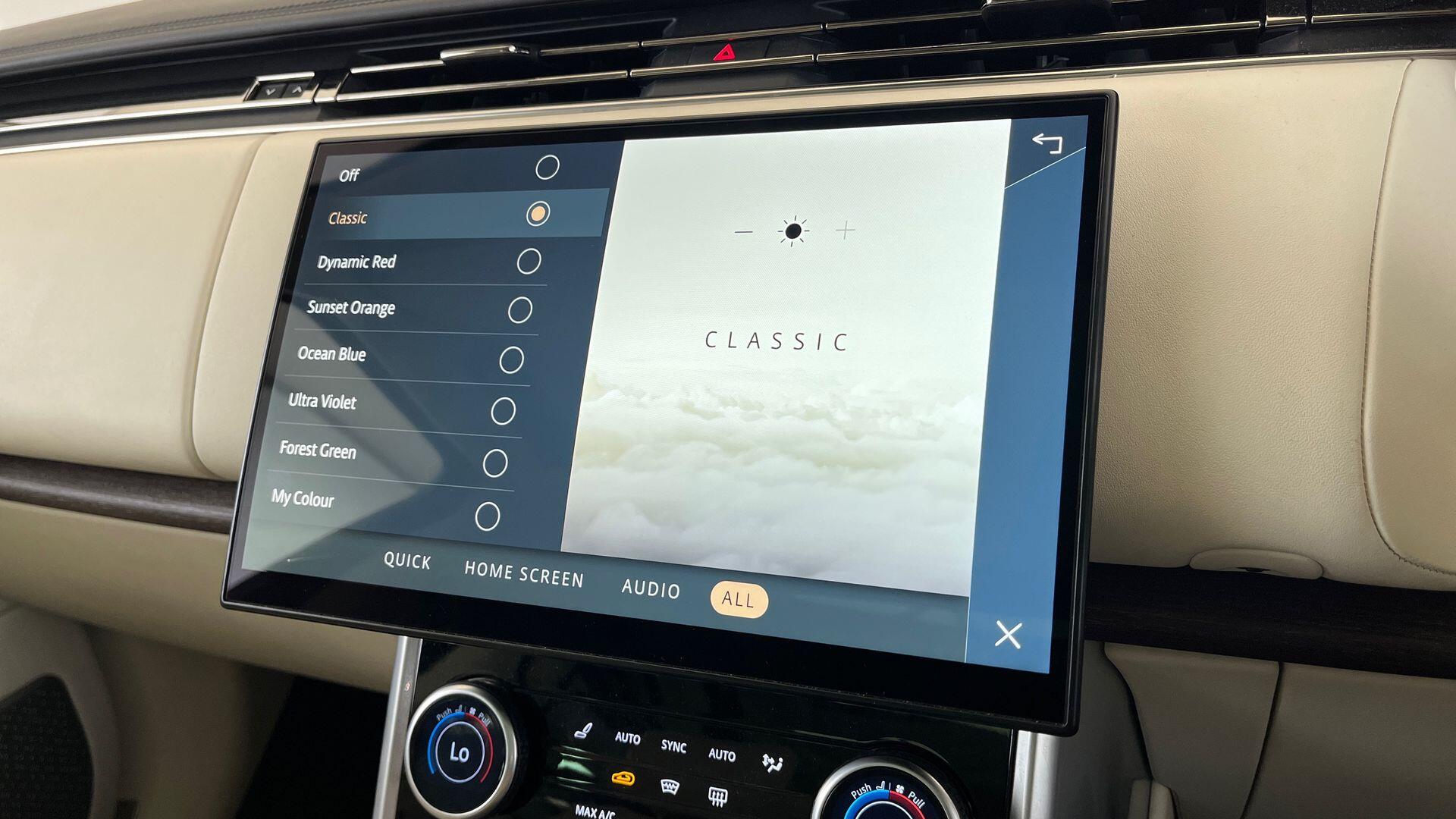 Land Rover Range Rover view 43