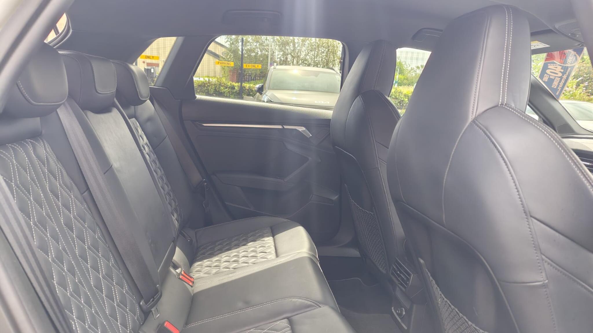 Audi Audi S3 view 21