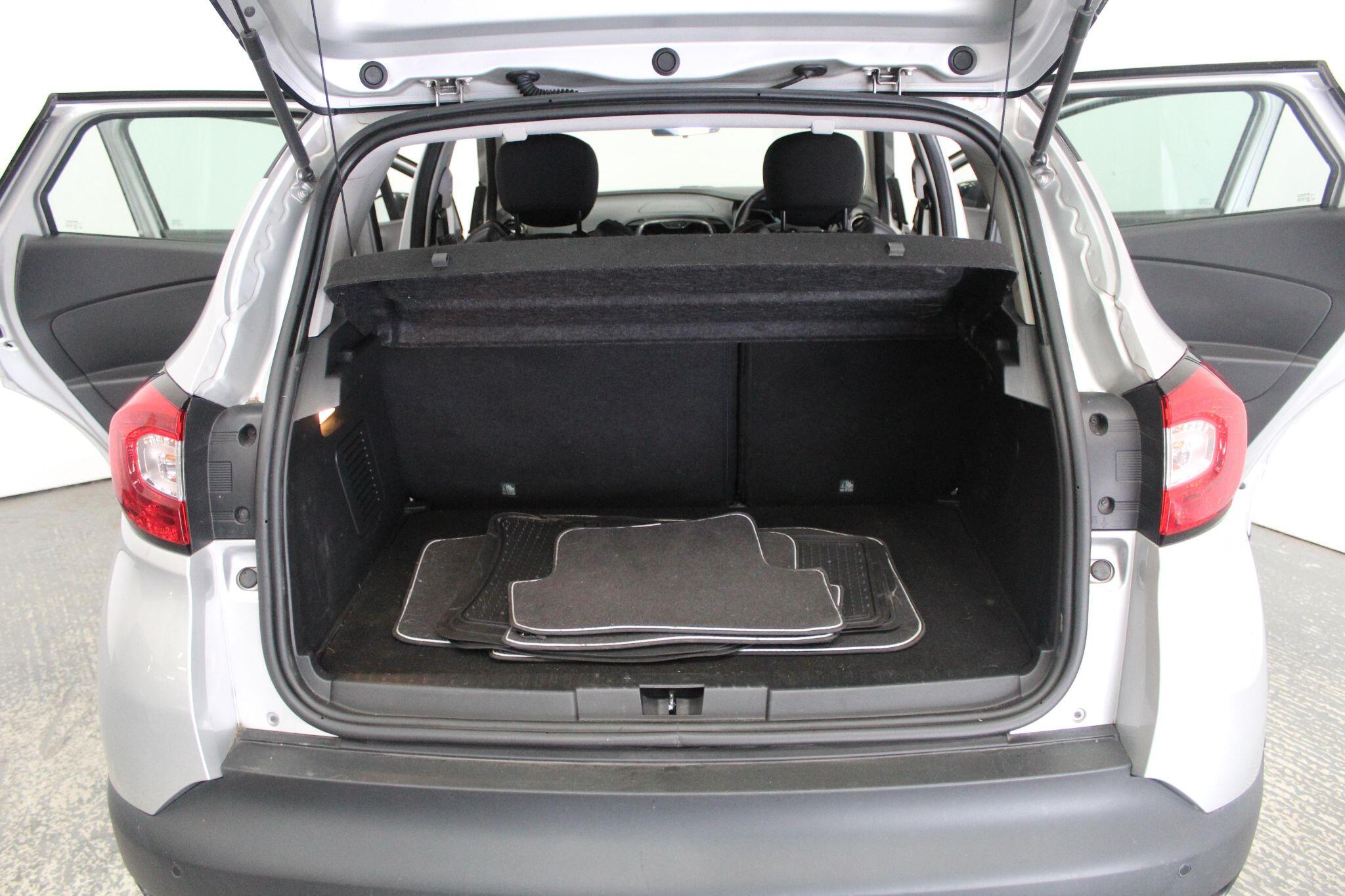 Renault Captur view 23