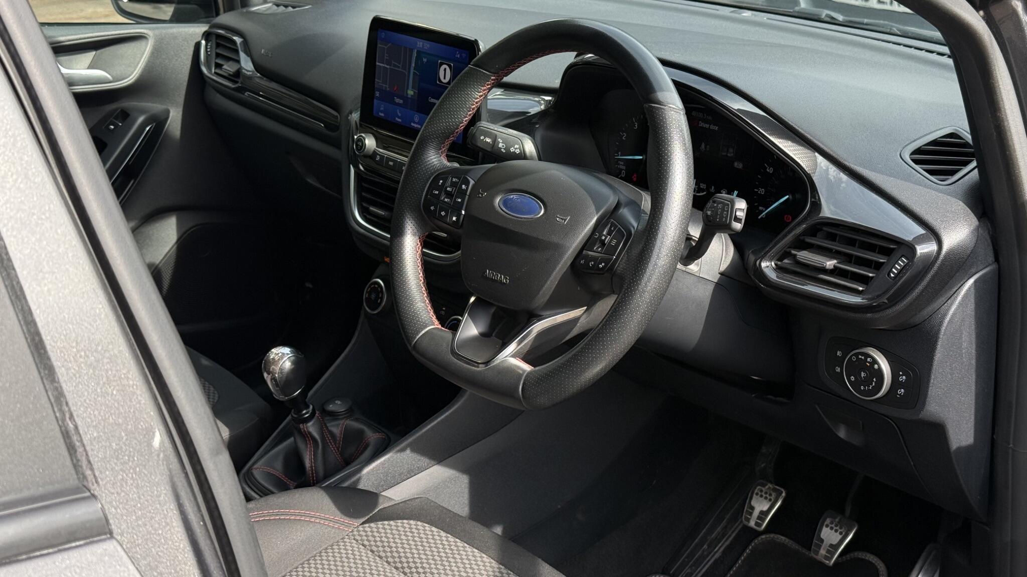 Ford Fiesta view 22