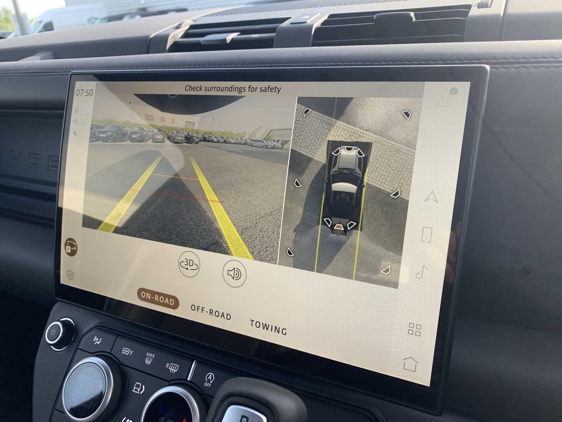 Land Rover Defender view 11
