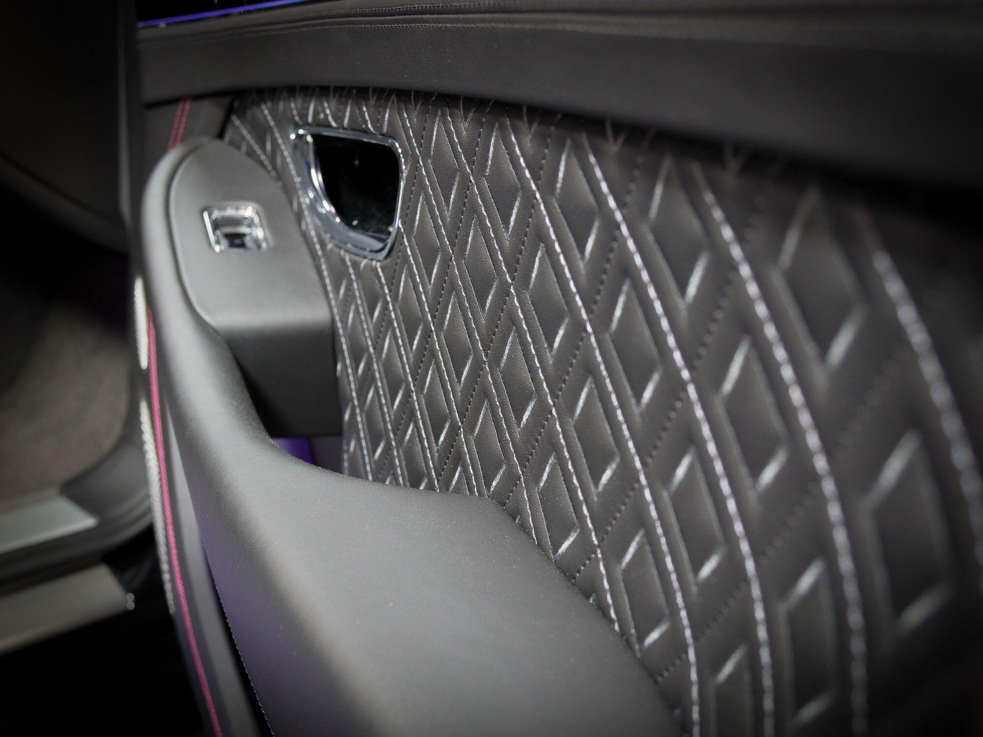 Bentley Continental view 17