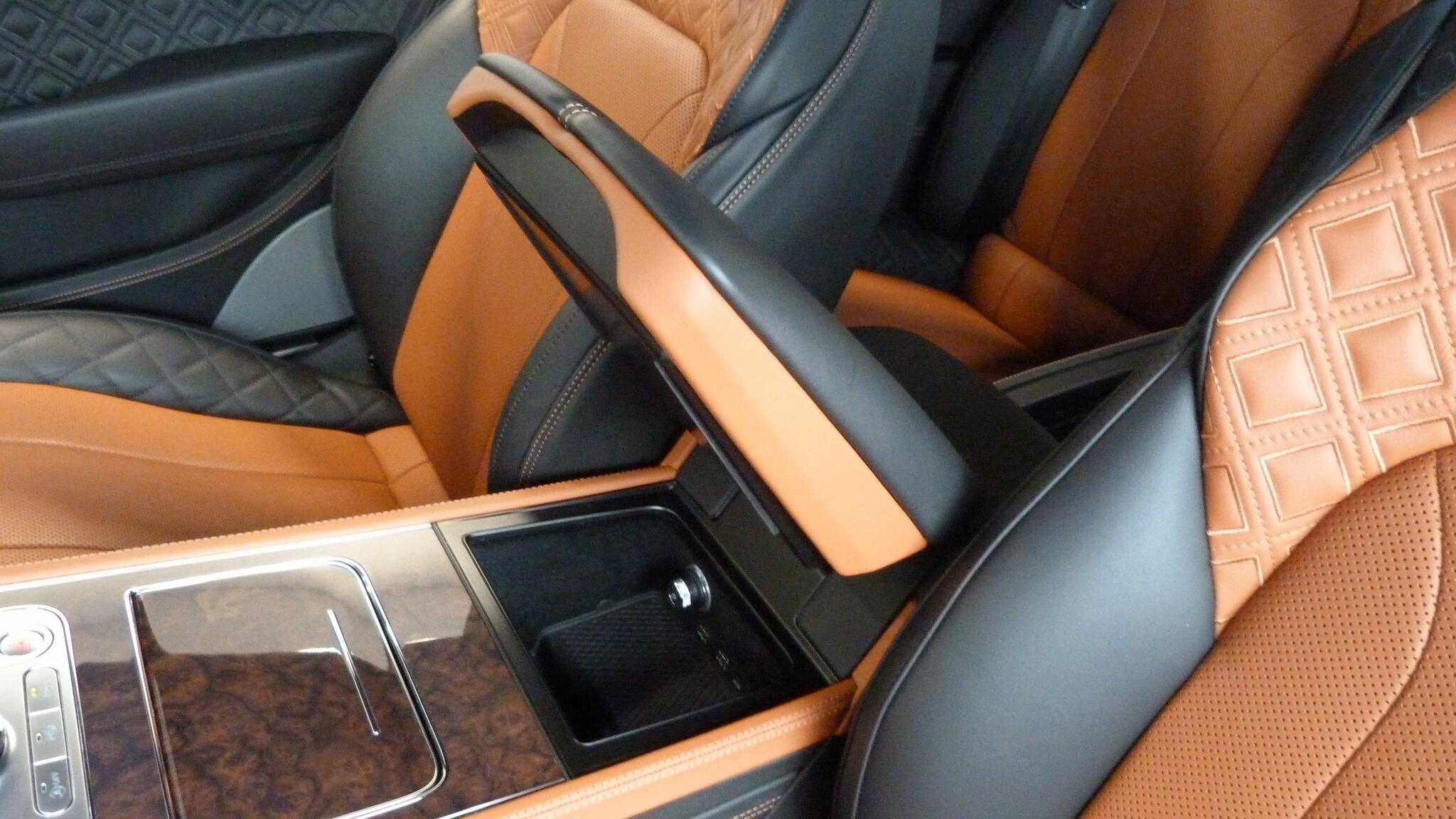 Bentley Continental view 32