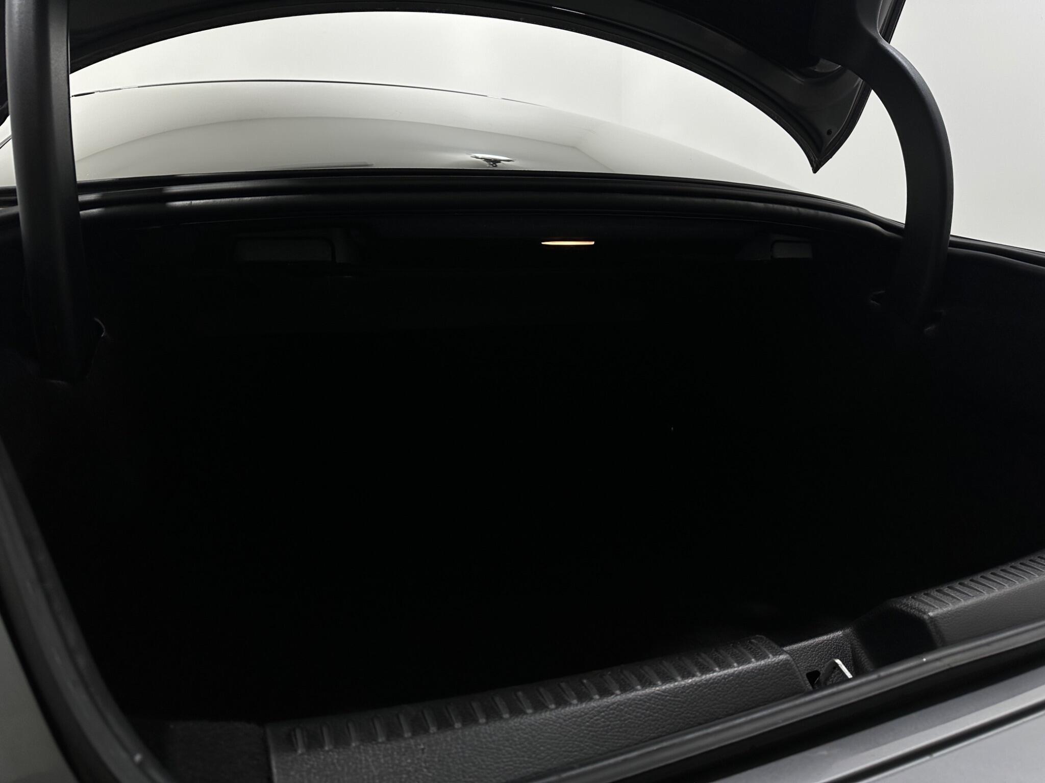 Mercedes-Benz Cla view 47