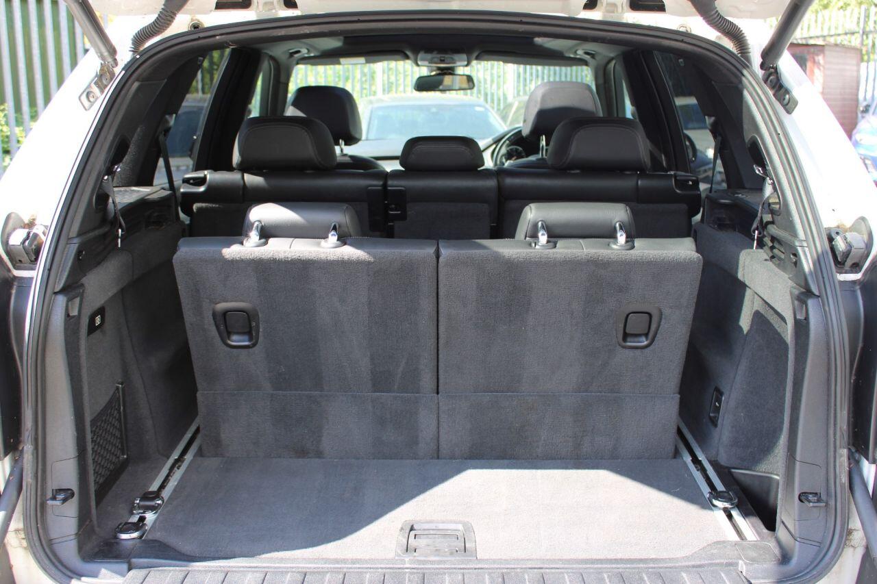 BMW X5 view 64